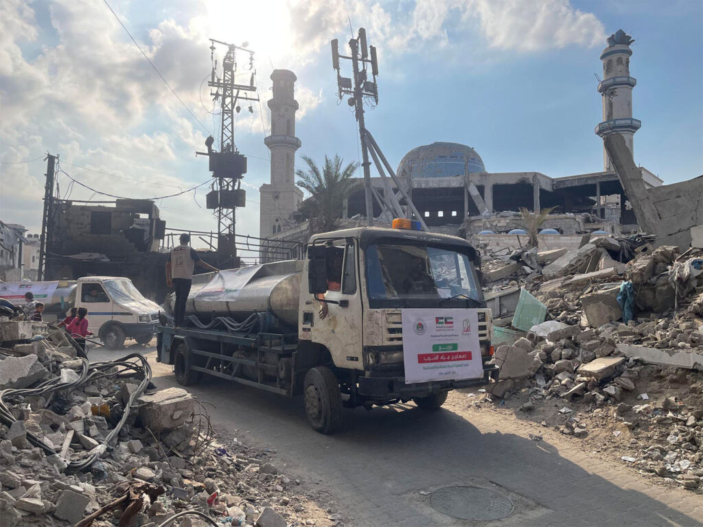 مشروع سقيا الماء توزيع صهاريج المياه